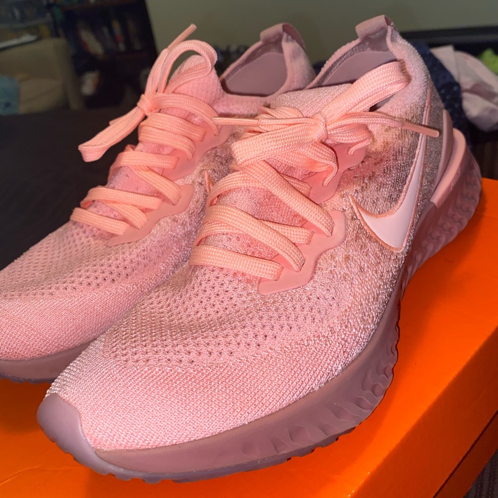 Nike Epic React Flyknit